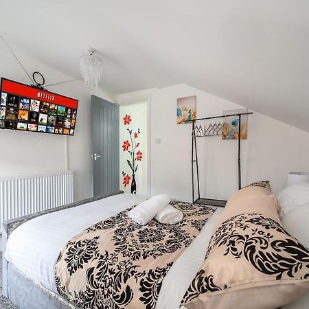 -16Pt- For Your Relaxed & Cosy Stay & Free Parking Leeds  Exterior foto