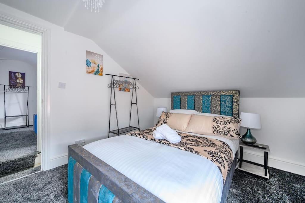 -16Pt- For Your Relaxed & Cosy Stay & Free Parking Leeds  Exterior foto