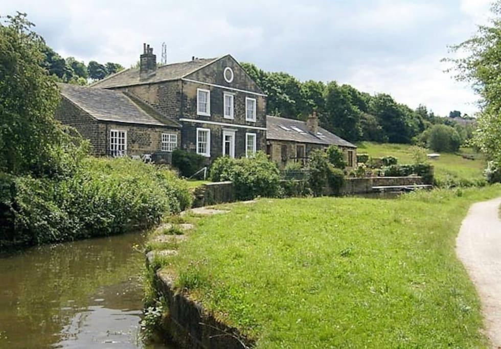 -16Pt- For Your Relaxed & Cosy Stay & Free Parking Leeds  Exterior foto