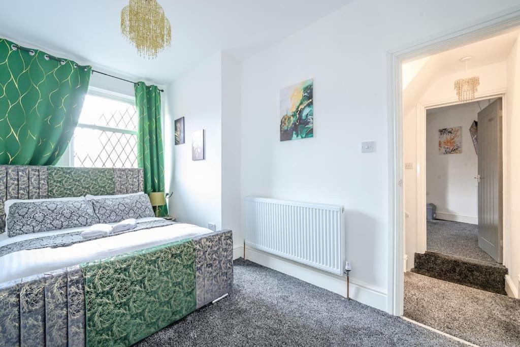-16Pt- For Your Relaxed & Cosy Stay & Free Parking Leeds  Exterior foto
