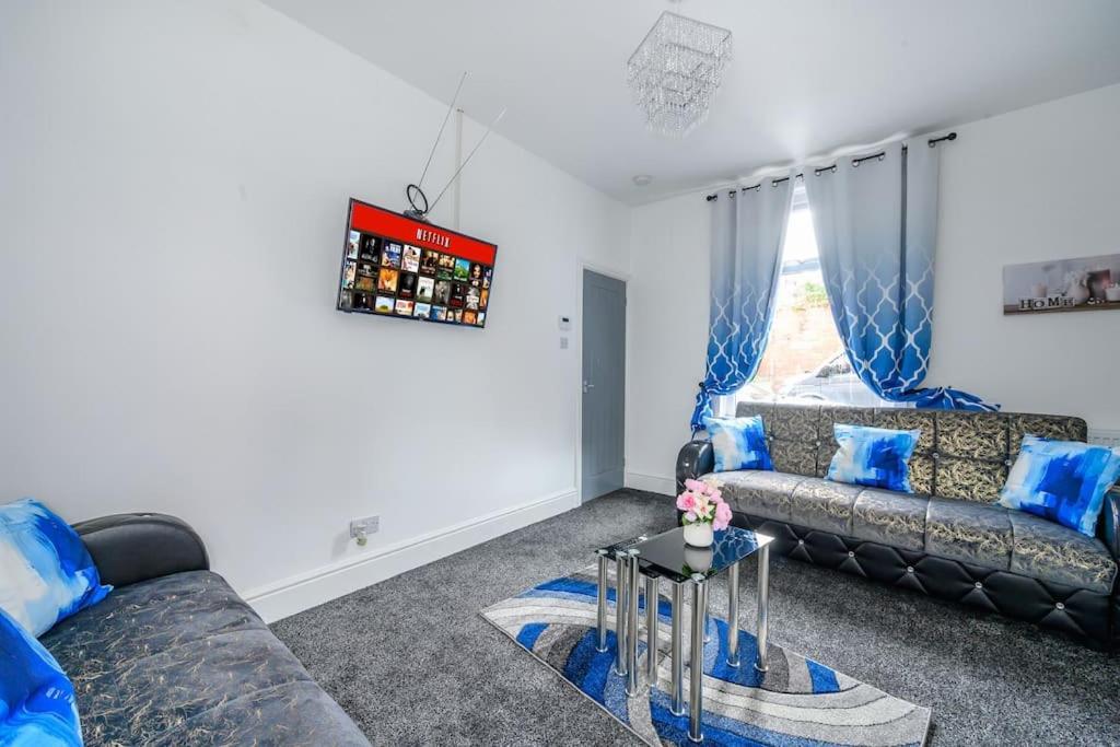 -16Pt- For Your Relaxed & Cosy Stay & Free Parking Leeds  Exterior foto
